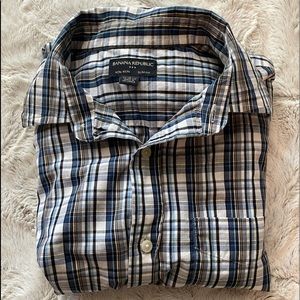Banana Republic Mens Long Sleeve Button Down Shirt